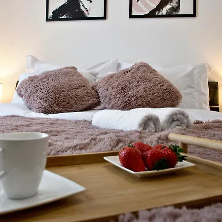 2 Bedroom Obozowa 16 Warszawa